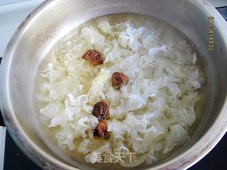 罗汉果银耳羹的做法步骤:5