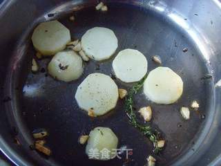 细嫩甘香---油封鸭腿的做法步骤:7