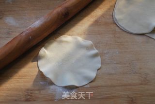 既要留住菜汁,还要保证饺子馅不出水的秘笈——【芹香水饺】的做法步骤:9