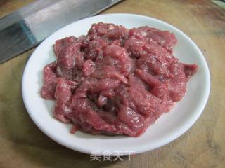 苦瓜炒牛肉的做法步骤:2