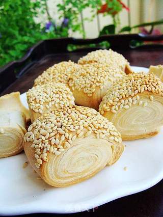 香脆芝麻酥的做法步骤:9