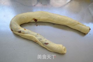 接着用“饭盒”做面包【豆沙面包卷】的做法步骤：9