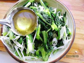 葱油小白菜的做法步骤:6