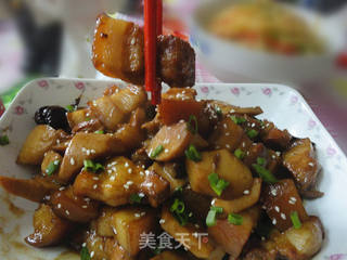 杏鲍菇红烧肉的做法步骤:19
