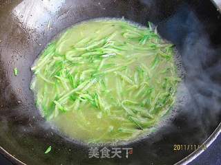 萝卜炖贝丁的做法步骤:5