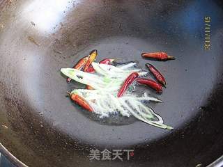 白菜炒贝丁的做法步骤:3