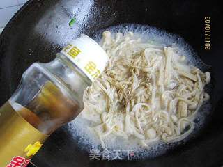 丝瓜金针菇的做法步骤:10