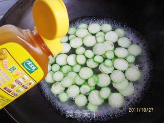 丝瓜粉丝蛋花汤的做法步骤:6