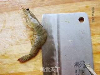吮指茄汁虾的做法步骤:2