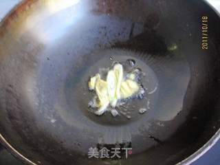 萝卜粉丝炖虾的做法步骤:2