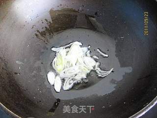 双椒咸菜丝的做法步骤:3