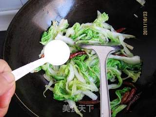 辣炒手撕白菜的做法步骤:5