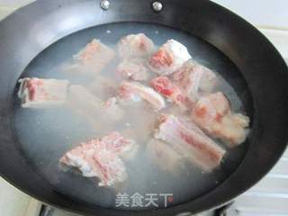 黄豆芽炖排骨的做法步骤:3
