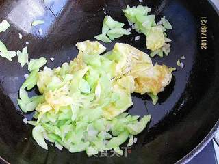 黄瓜炒鸡蛋的做法步骤:9