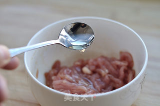 肉丝蒜黄的做法步骤:4