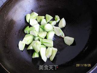 腐乳丝瓜的做法步骤:4