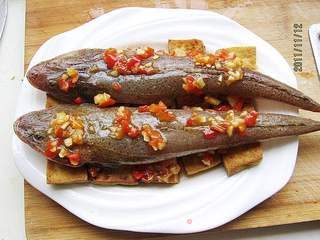 剁椒豆腐蒸鱼的做法步骤:6