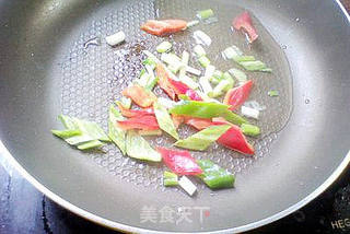 肉末蕃茄炒年糕的做法步骤:5