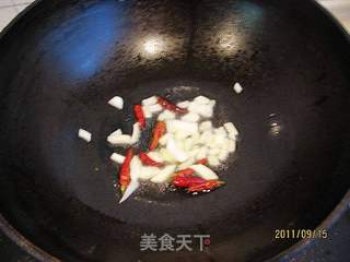丝瓜炒豆干的做法步骤:4
