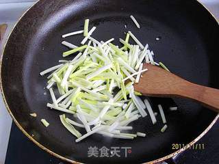 蒜黄蚝油豆腐的做法步骤：5