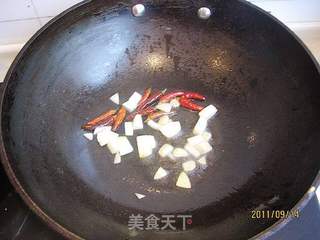 芹叶炒黄豆的做法步骤:6