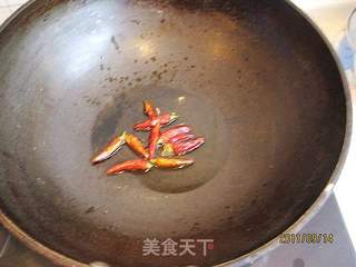 芹叶炒黄豆的做法步骤:5