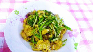 蒜苗鸡蛋炒肉丝的做法步骤:6