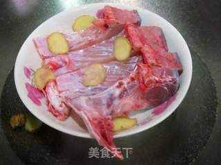 粤菜----清蒸鲩鱼的做法步骤:4