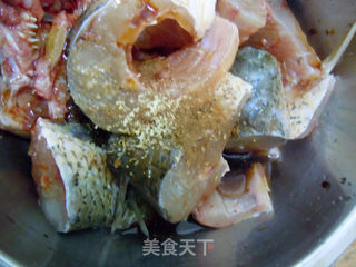 幸福滋味————【蔬菜耗油裹草鱼】的做法步骤:4