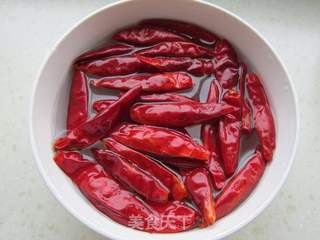 大盘鸡版的香辣鸡肉火锅的做法步骤:2