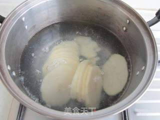 大盘鸡版的香辣鸡肉火锅的做法步骤:7
