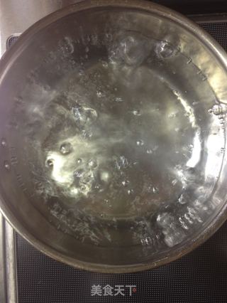 蒜椒意式黑珍珠面(系列之一)【传统的意式面】新鲜尝的做法步骤:8