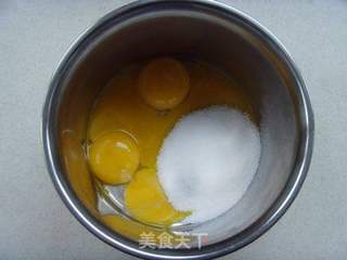 【食尚擂台烘焙赛区】:添加调味酒的经典蛋糕---长崎蛋糕的做法步骤:3