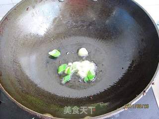 西芹炒木耳的做法步骤:3