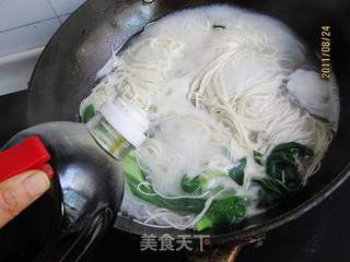 油菜肉丝面的做法步骤:8