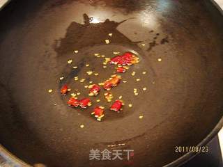 雪菜炒黄豆的做法步骤:2