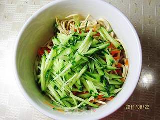 三丝豆皮的做法步骤:5