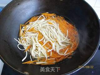 三丝豆皮的做法步骤:3