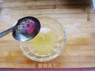 香蕉拌桃片的做法步骤:5