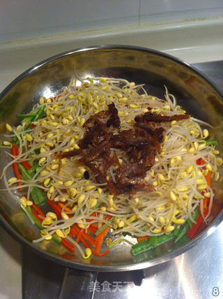 【鲮鱼炒豆芽】的做法步骤:8
