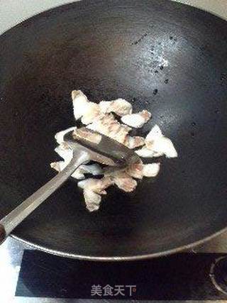 莴笋炒腊肉~~的做法步骤：4