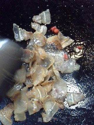 莴笋炒腊肉~~的做法步骤：5
