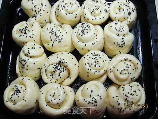 花朵小面包的做法步骤:8