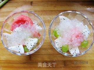 椰汁西米水果捞的做法步骤:3