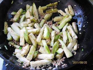肉末茄条的做法步骤:4