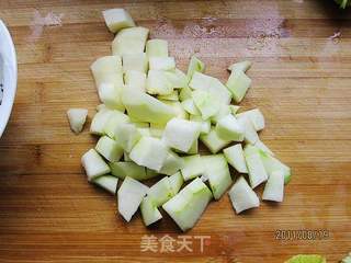 李子汁浸杂果的做法步骤:2