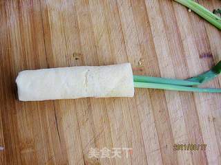 虾皮煎饼卷的做法步骤:7