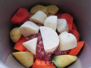 沙吾尔焖肉—新疆味道的做法步骤:9