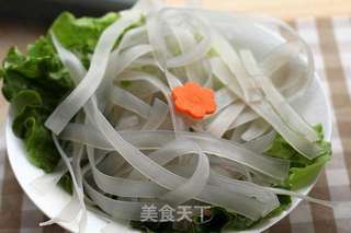 汪刺鱼竹荪火锅的做法步骤:9