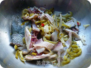 泡椒酸菜鱼的做法步骤:7
